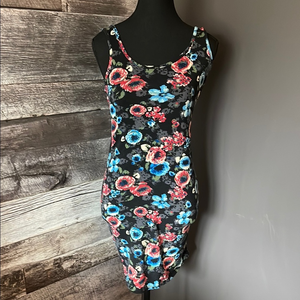 Sleeveless Dress